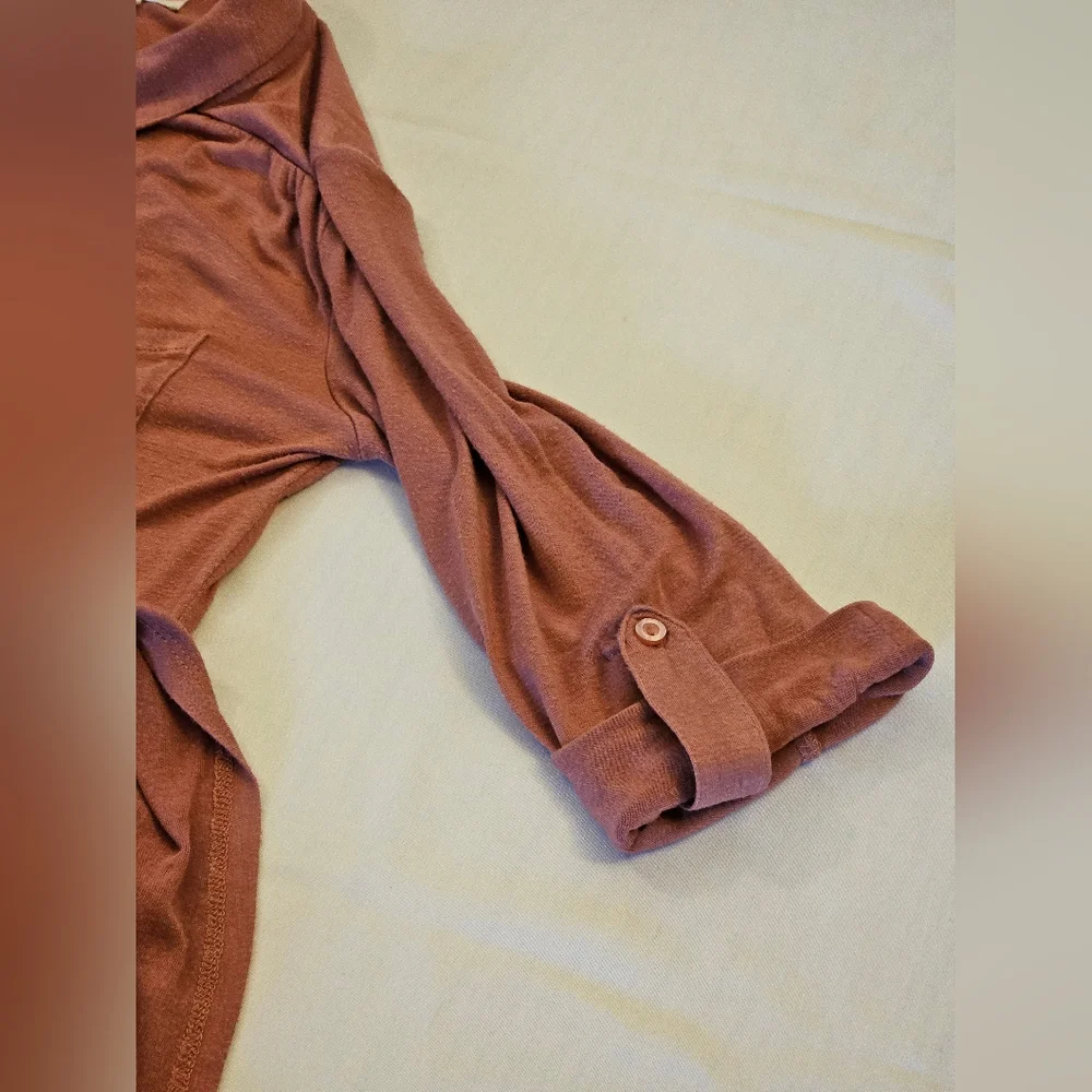 💵3/$20 Pink Rose Lightweight Mauve Button UpShirt - Picture 11 of 15